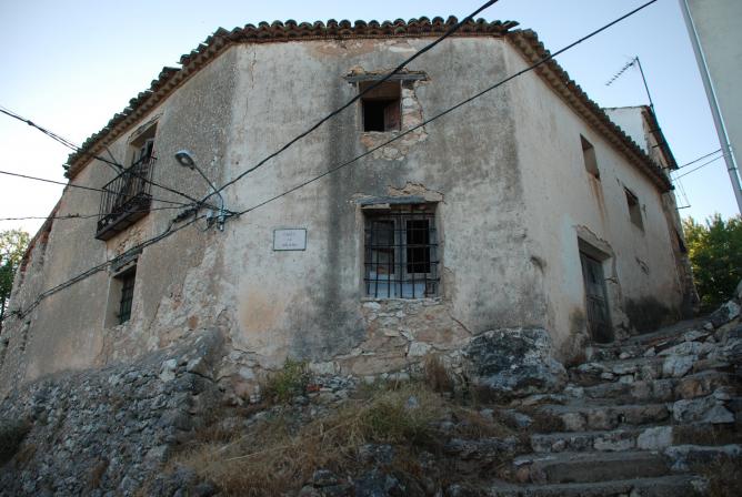 Casa en chaflán, CASTILMIMBRE (Guadalajara)