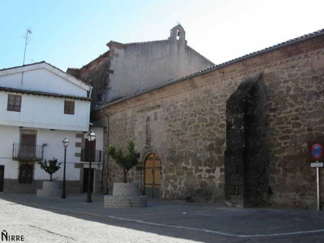 Resultado de imagen de iglesia de villanueva de la vera